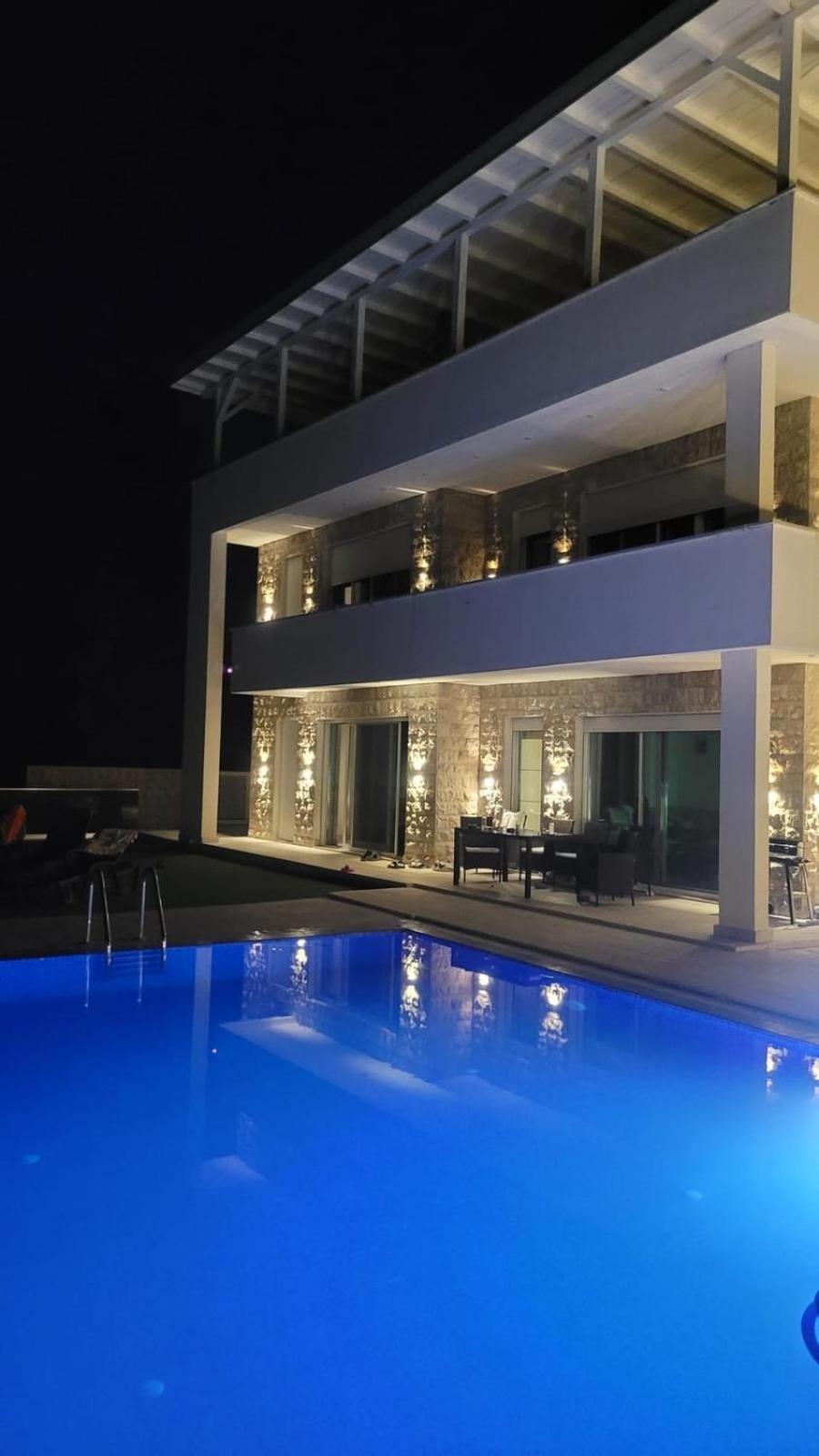 Moonlight Villa Budva
